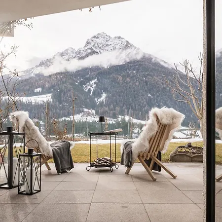 Apartament Alpenweiss *