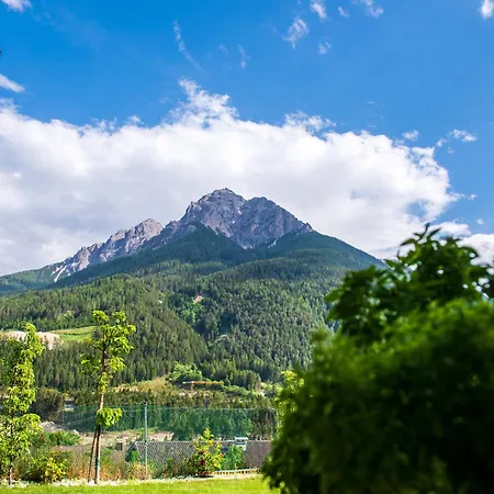 Apartament Alpenweiss Telfes im Stubai
