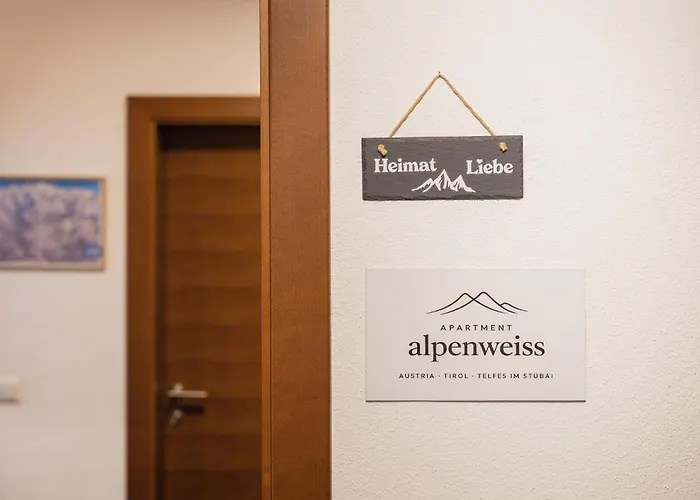 Alpenweiss Telfes im Stubai